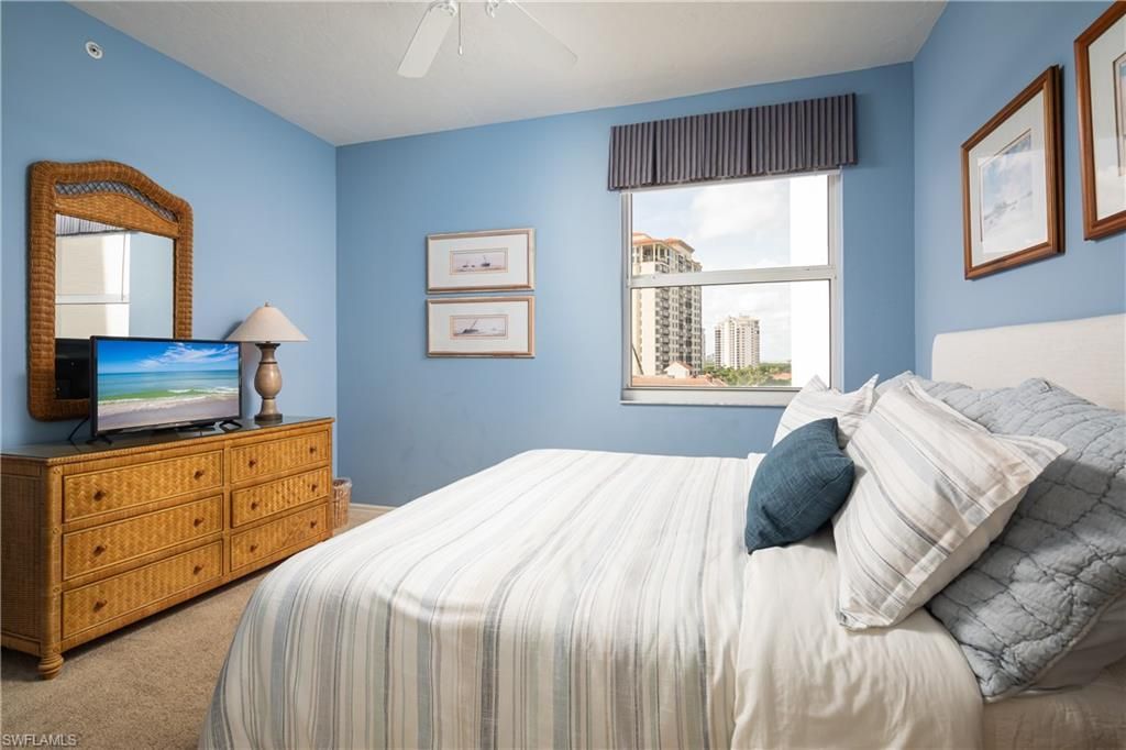 410 Flagship Dr, Unit 806, Naples, FL 34108 Photo