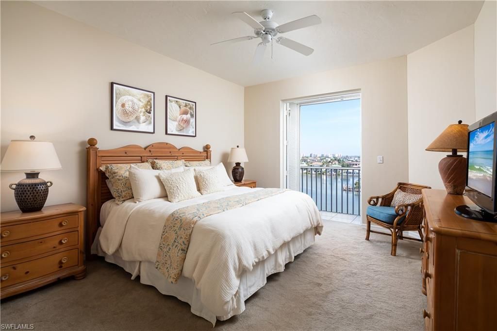 410 Flagship Dr, Unit 806, Naples, FL 34108 Photo