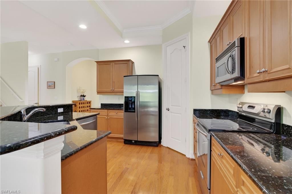1454 Serrano Cir, Naples, FL 34105 Photo
