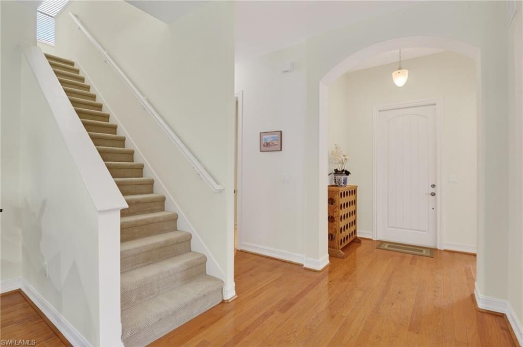 1454 Serrano Cir, Naples, FL 34105 Photo