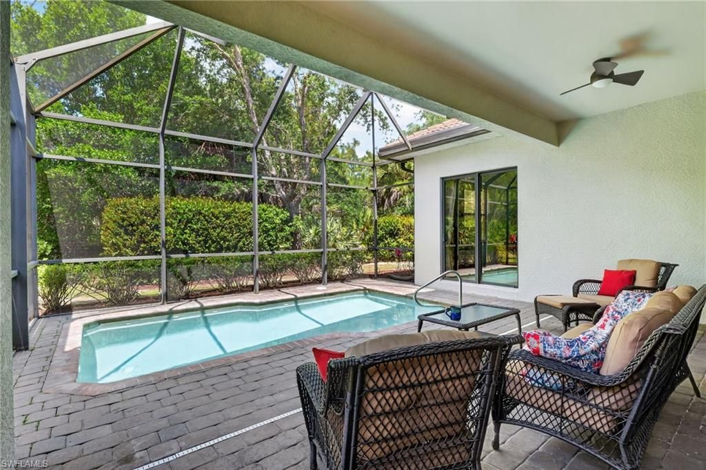 1454 Serrano Cir, Naples, FL 34105 Photo