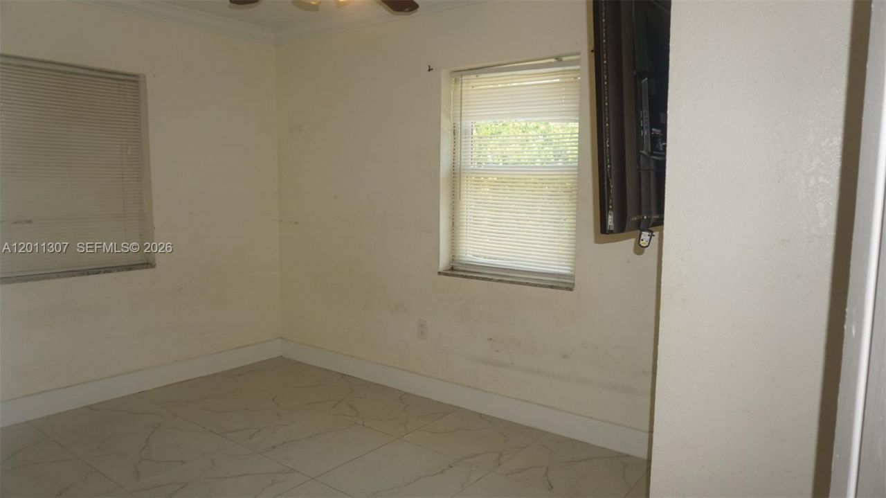 335 NW 187th St, Miami Gardens, FL 33169 Photo