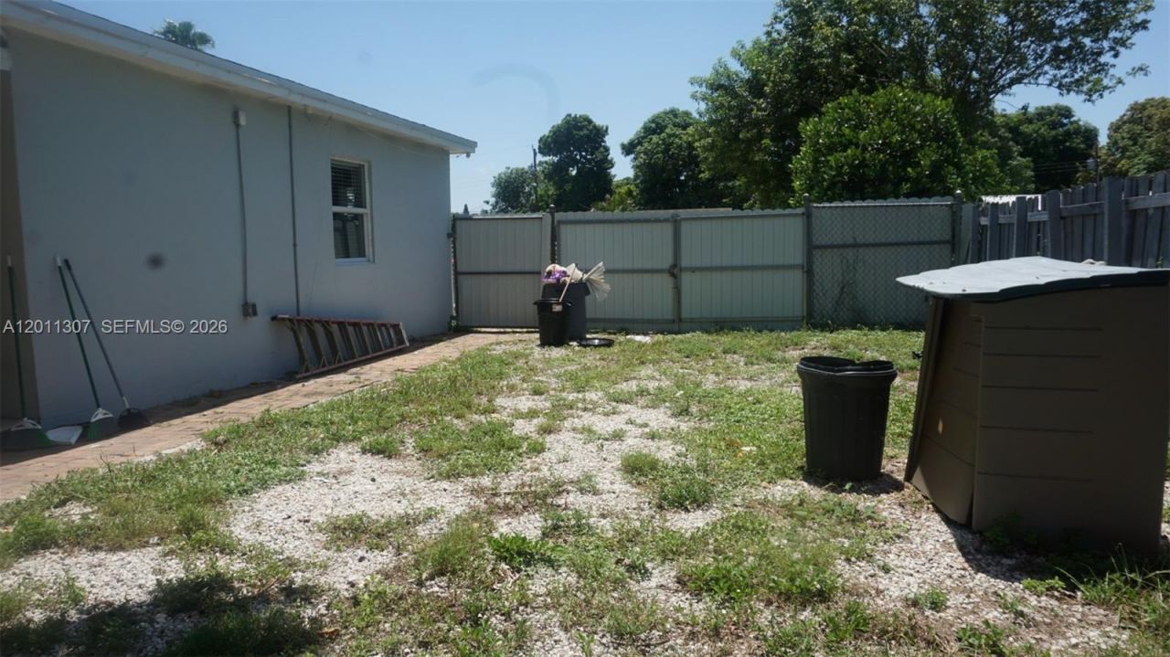 335 NW 187th St, Miami Gardens, FL 33169 Photo