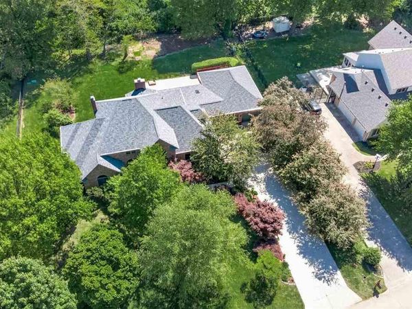 3752 Bridlewood Lane, Terre Haute, IN 47803