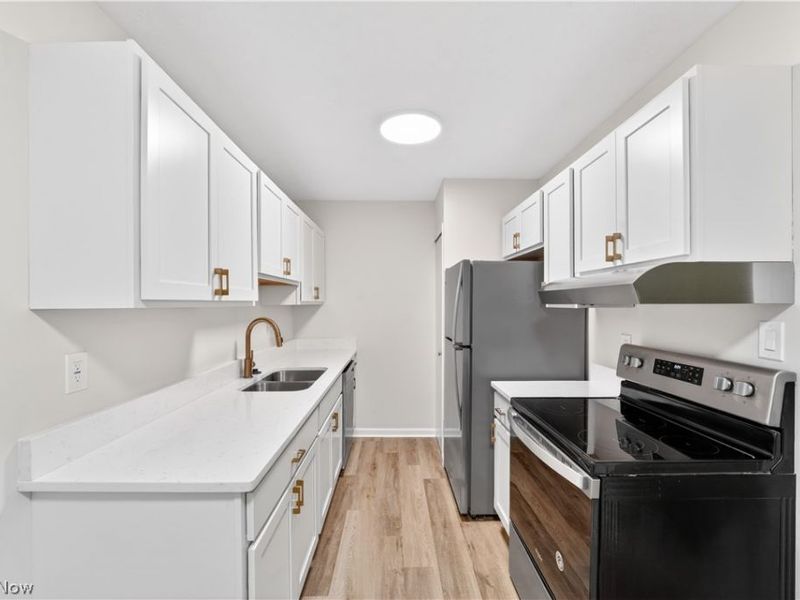 2930 N Bay Drive, Unit L7, Westlake, OH 44145 Photo 6