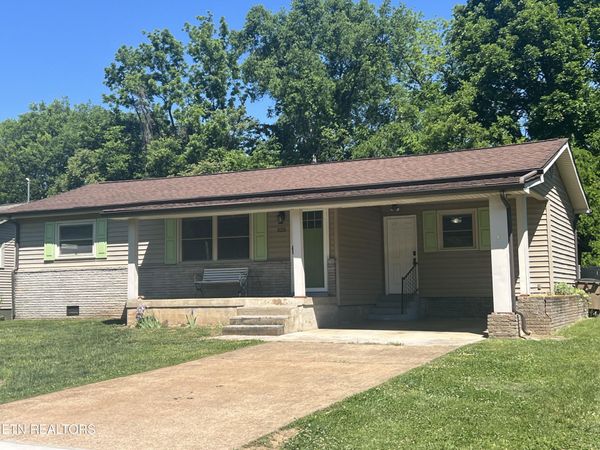 525 Taliwa Drive, Knoxville, TN 37920