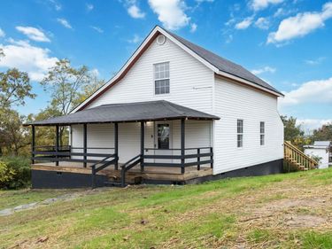 96 Kinne Street, Stearns, KY 42647