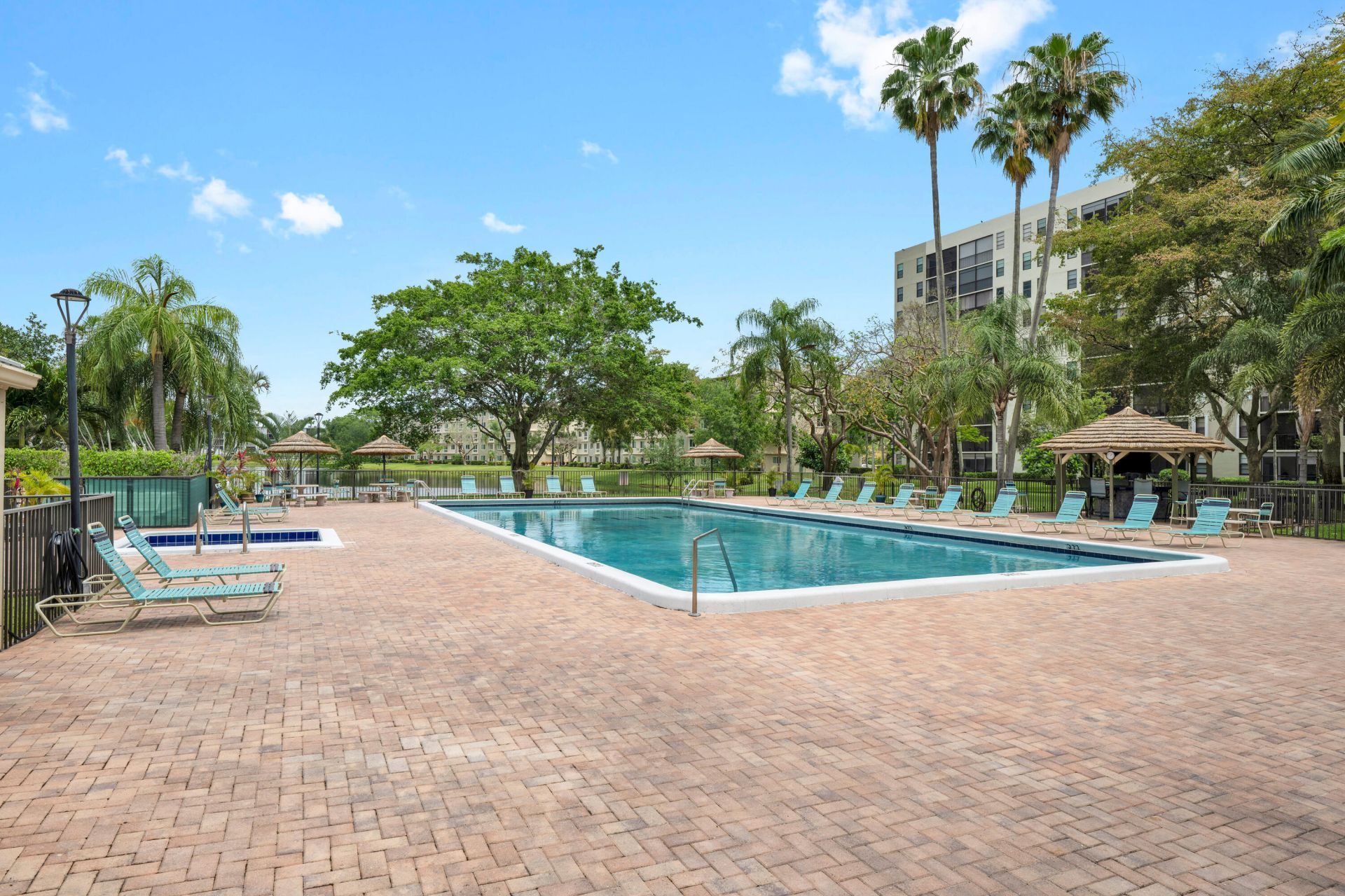 2205 S Cypress Bend Drive, Unit 801, Pompano Beach, FL 33069 Photo