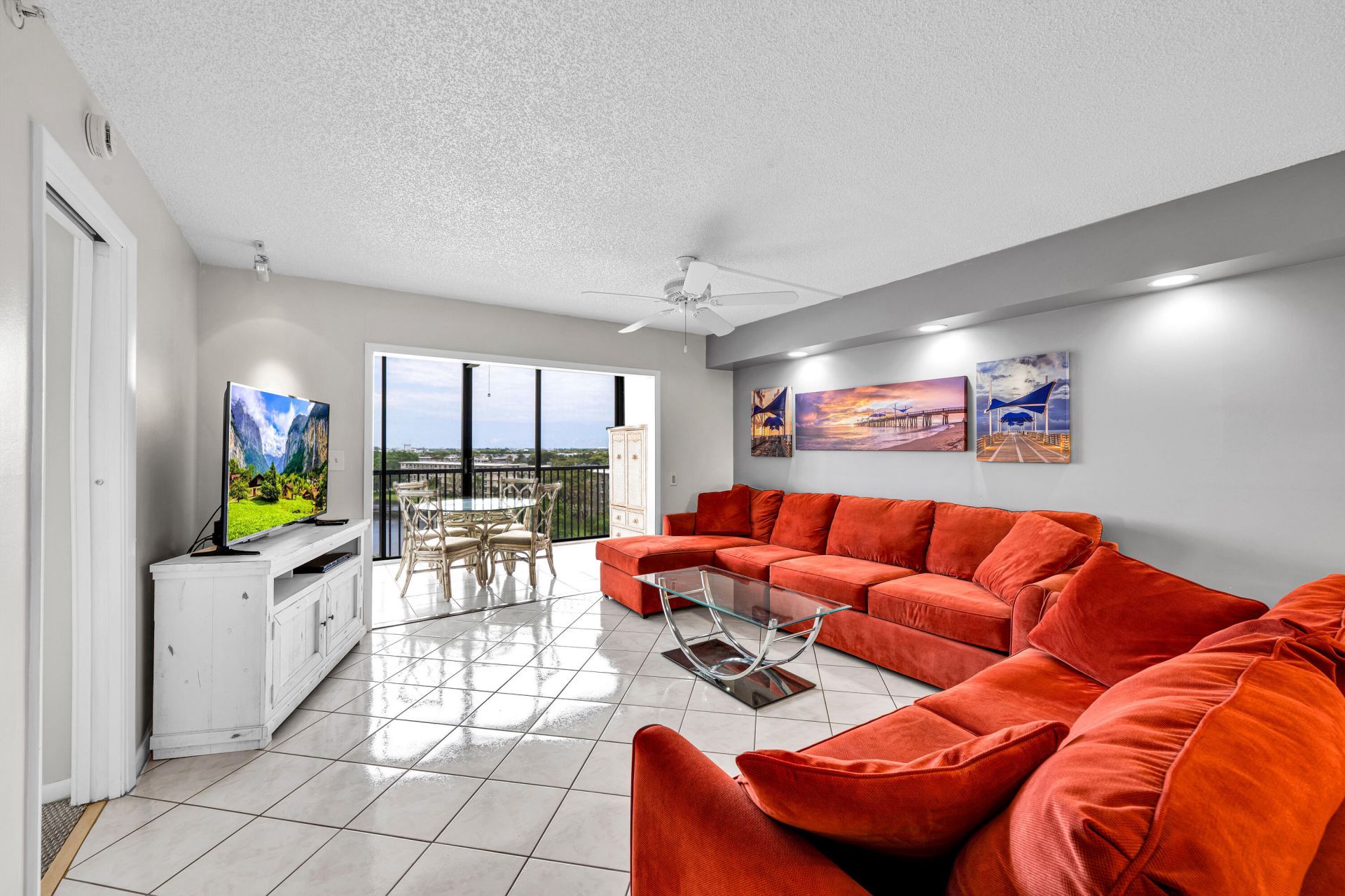 2205 S Cypress Bend Drive, Unit 801, Pompano Beach, FL 33069 Photo