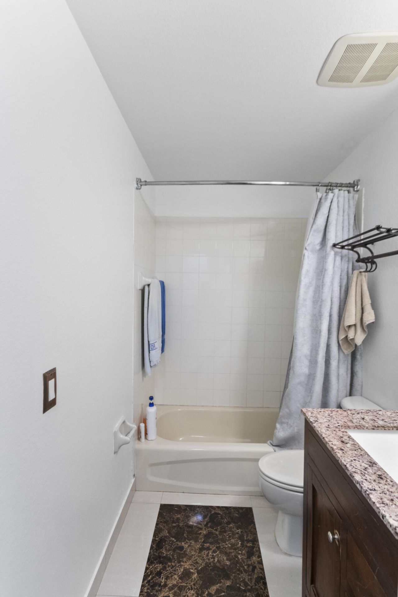 8912 W Flagler Street, Miami, FL 33174 Photo