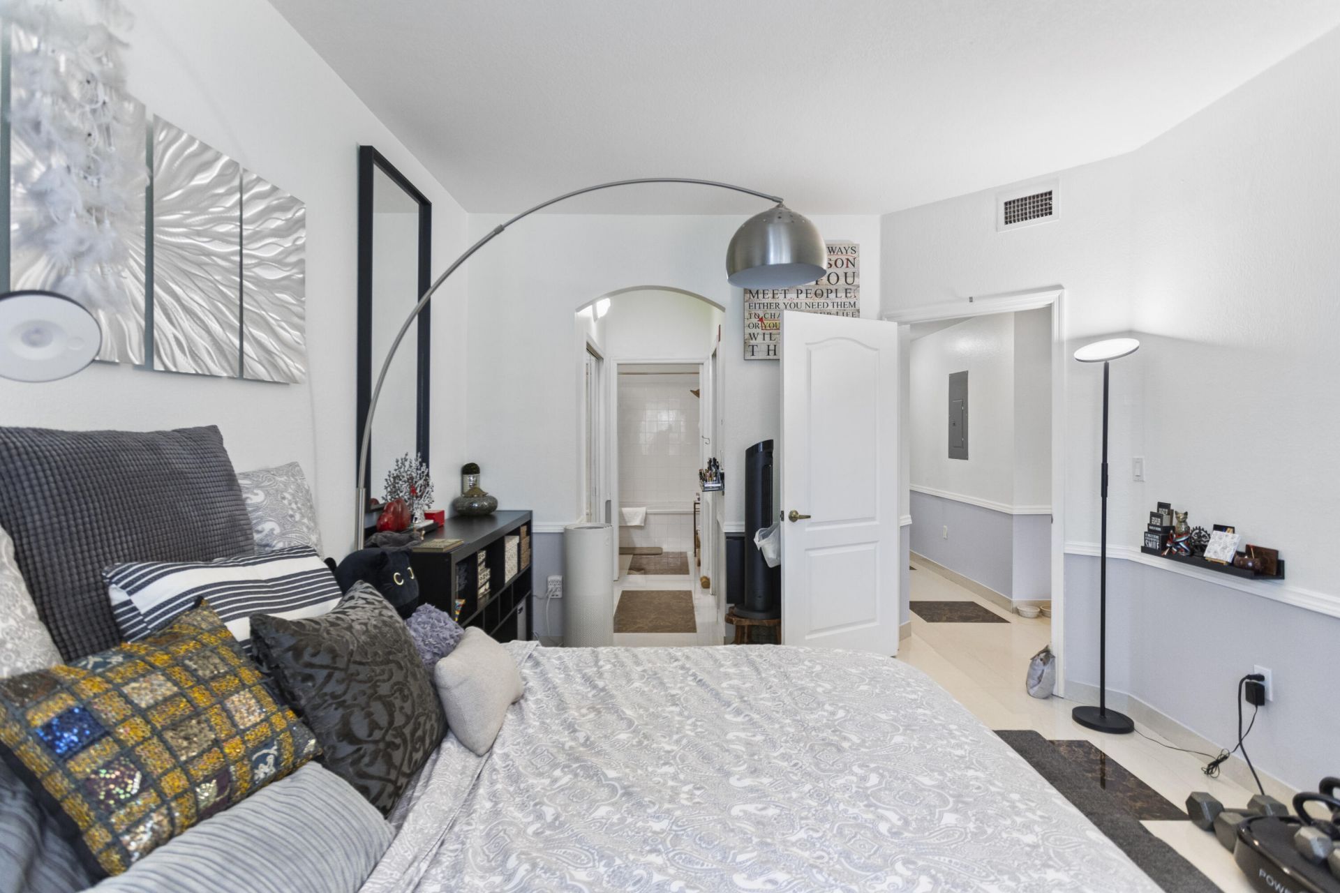 8912 W Flagler Street, Miami, FL 33174 Photo