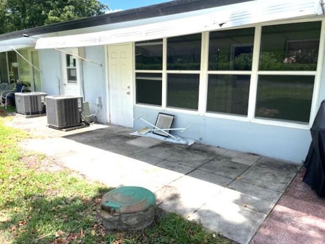 580 High Point Drive, Unit B, Delray Beach, FL 33445 Photo