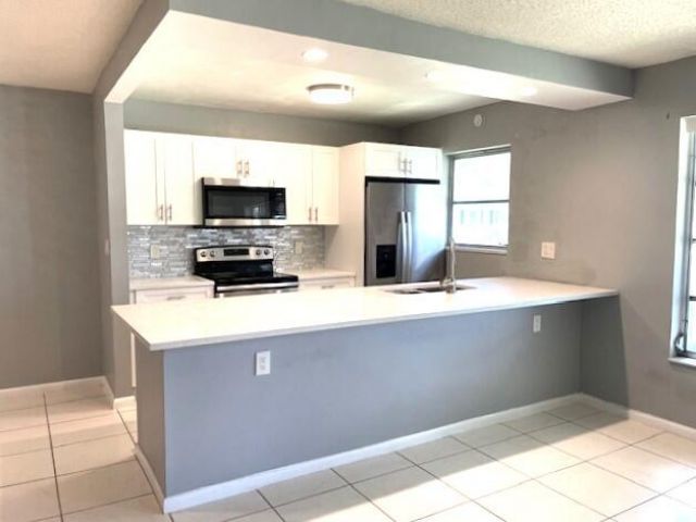 580 High Point Drive, Unit B, Delray Beach, FL 33445 Photo