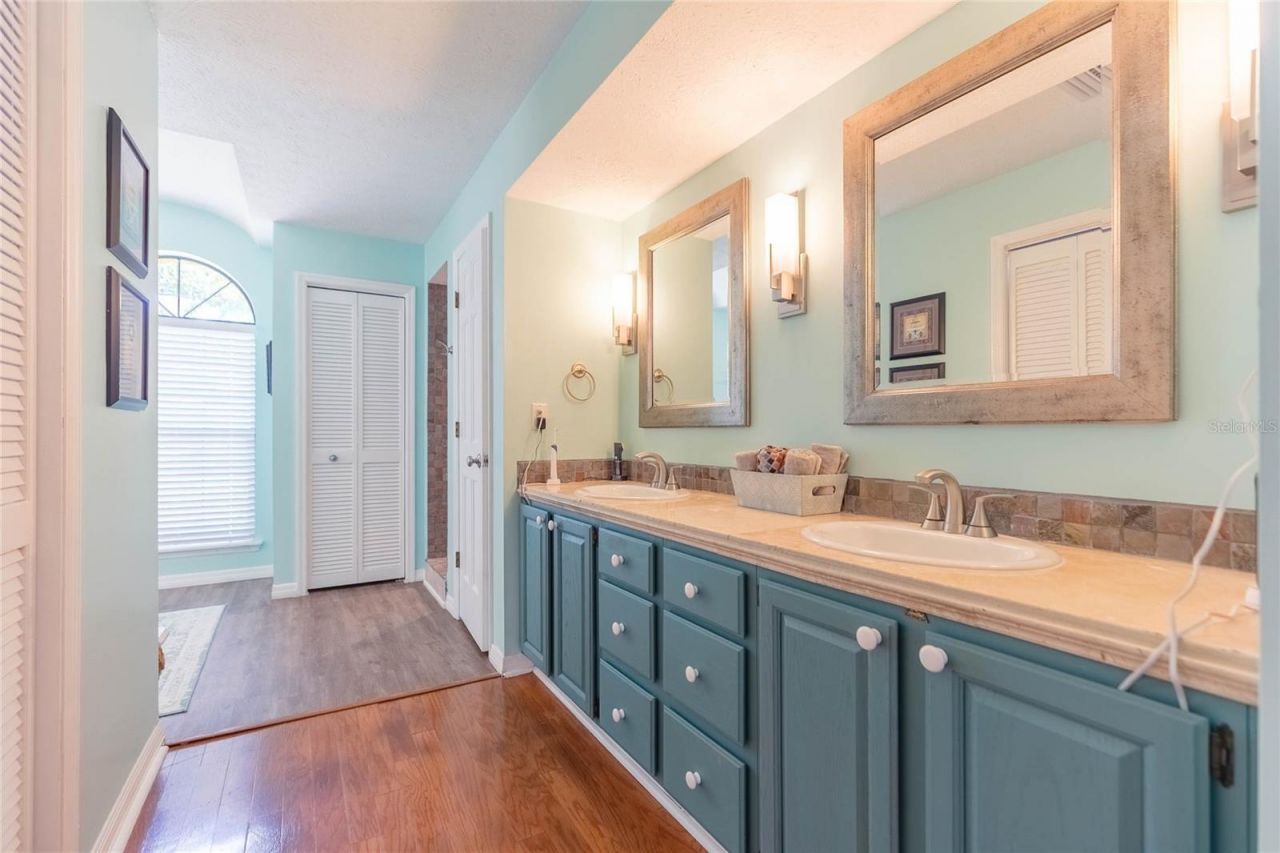 6602 Seabird Way, Apollo Beach, FL 33572 Photo