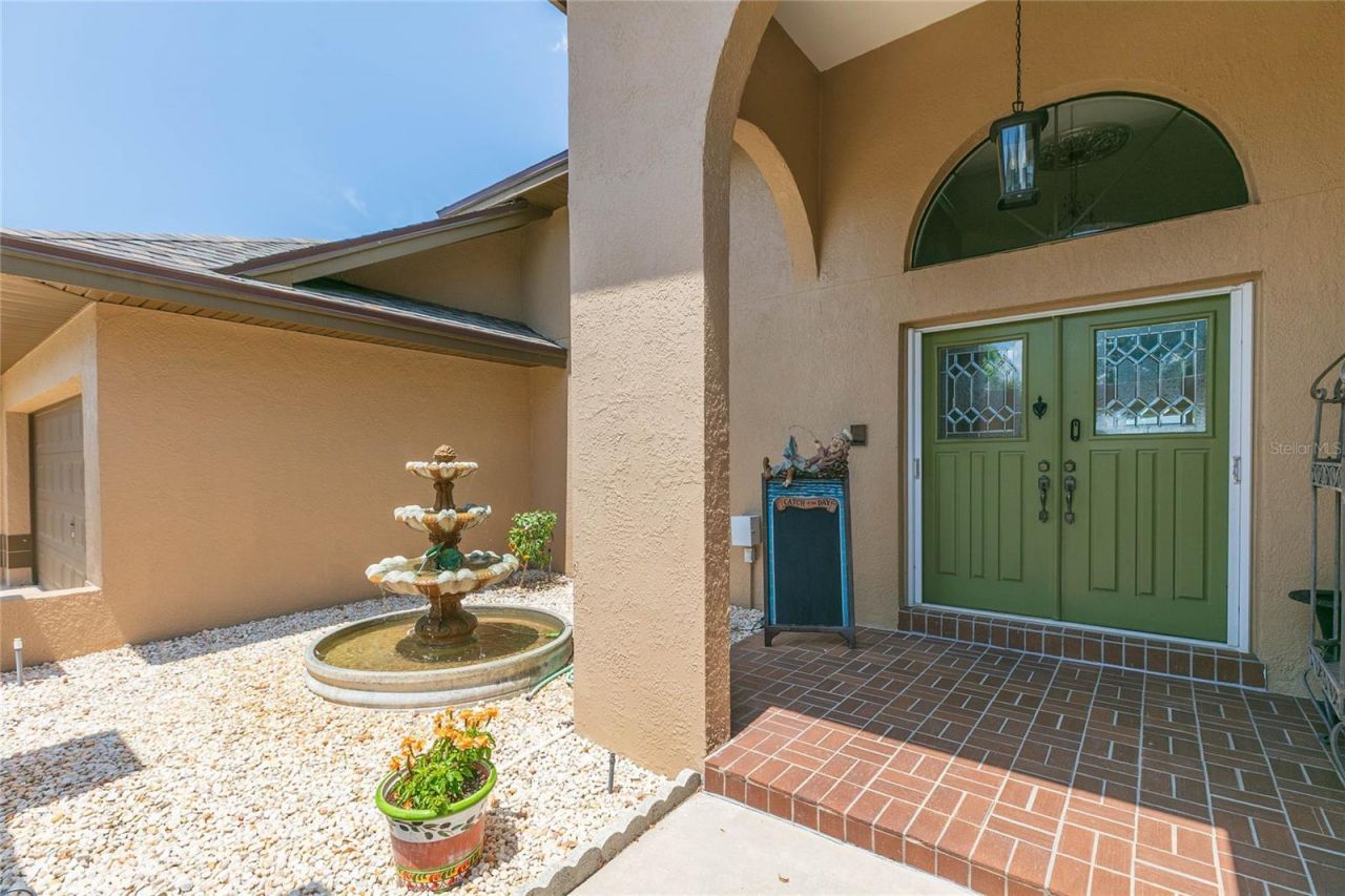 6602 Seabird Way, Apollo Beach, FL 33572 Photo