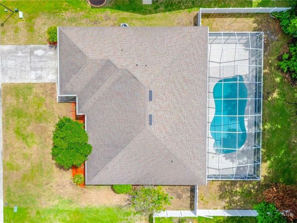 707 POWDER HORN ROW, LAKELAND, FL 33809