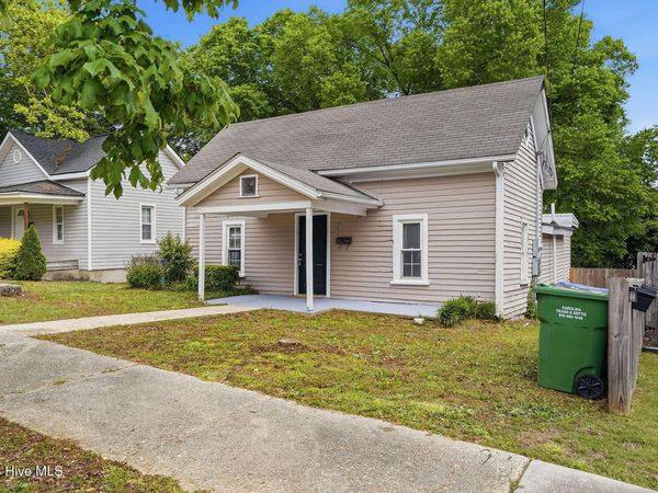 204 W Hill Street, Benson, NC 27504