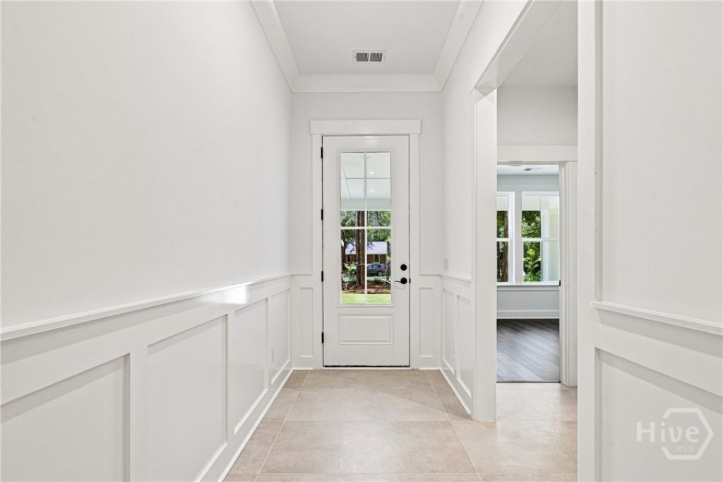 53 Marsh Drive Photo 8