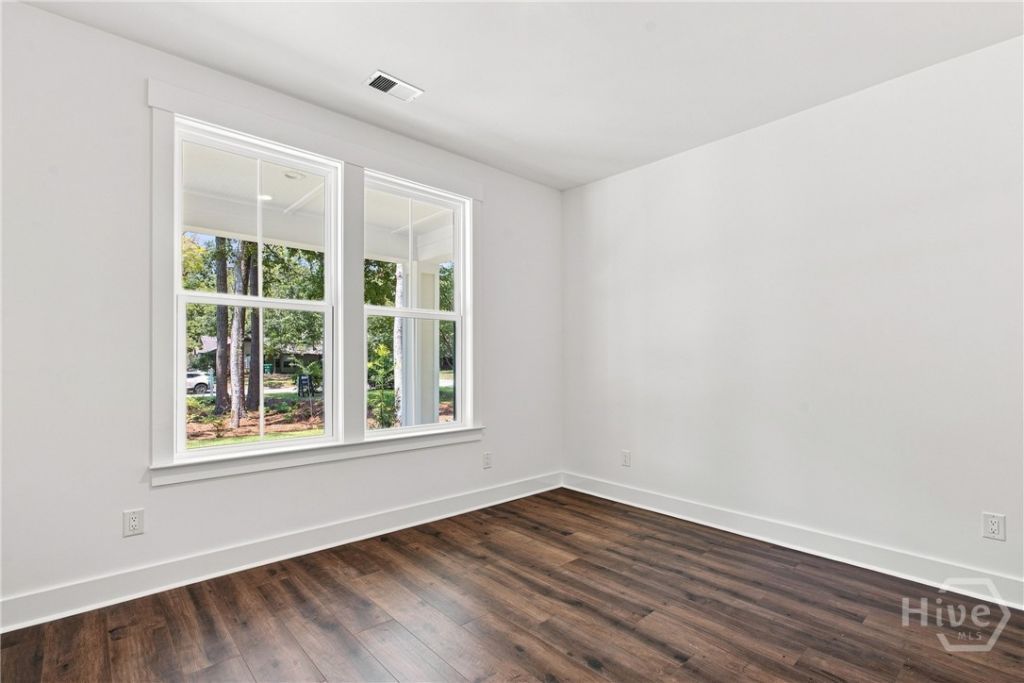 53 Marsh Drive Photo 9