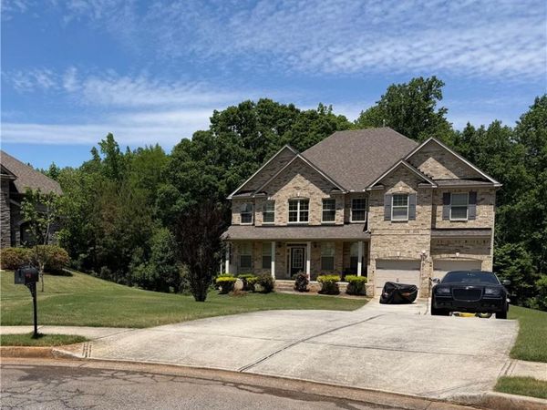 315 Rugged Creek Drive , Stockbridge, GA 30281