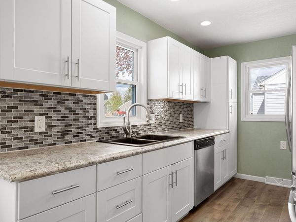2110 E Oakland Avenue, Austin, MN 55912