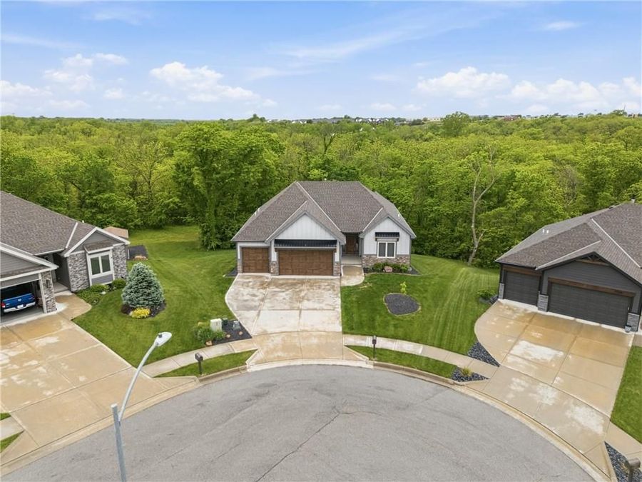 Property Image 40