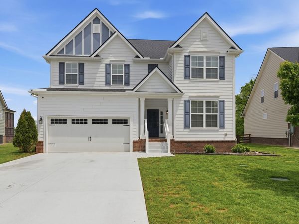 1265 Cotillion Dr, Murfreesboro, TN 37128