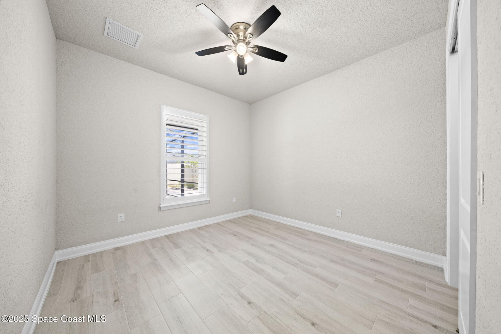 4455 Negal Circle, Melbourne, FL 32901 Photo