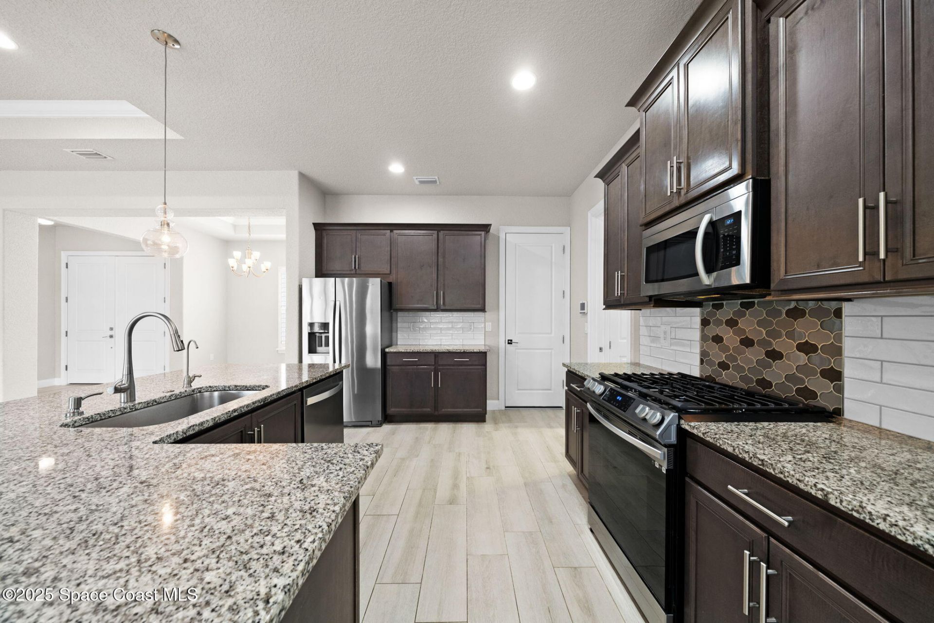 4455 Negal Circle, Melbourne, FL 32901 Photo