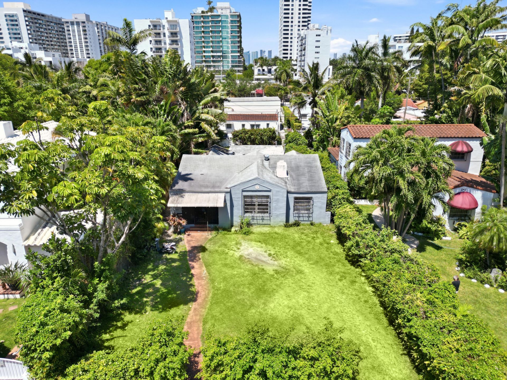 1324 Lenox Avenue, Miami Beach, FL 33139 Photo