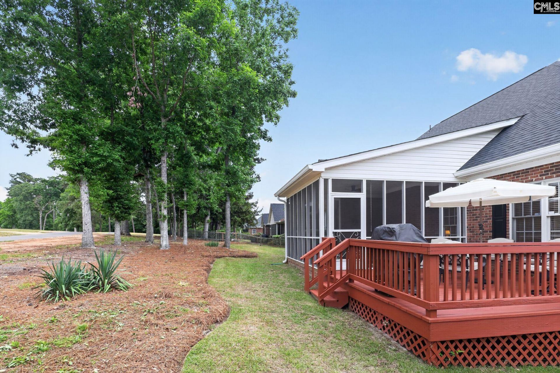 212 Bays End Court Photo 44