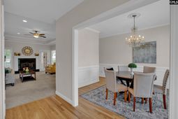 212 Bay's End Court photo 4