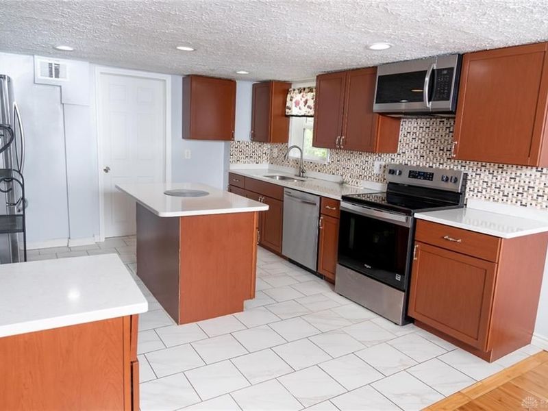 4358 Sunray Road, Kettering, OH 45429 Photo 5