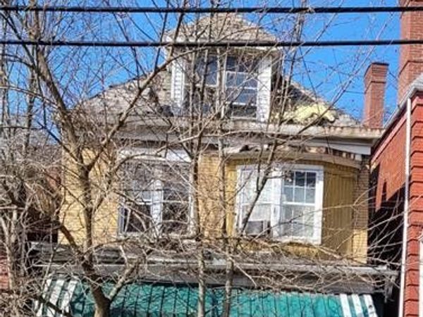 1317 Center St , Pittsburgh, PA 15221
