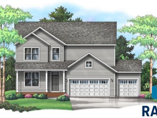 2004 N Goldberg Cir, Sioux Falls, SD 57107
