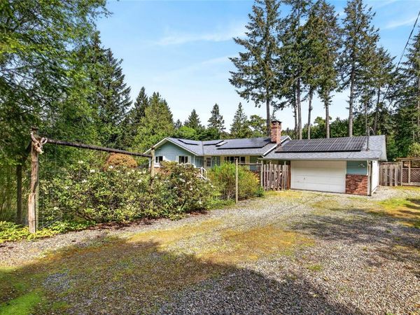 140 Quarry Dr , Salt Spring, BC V8K 1J1