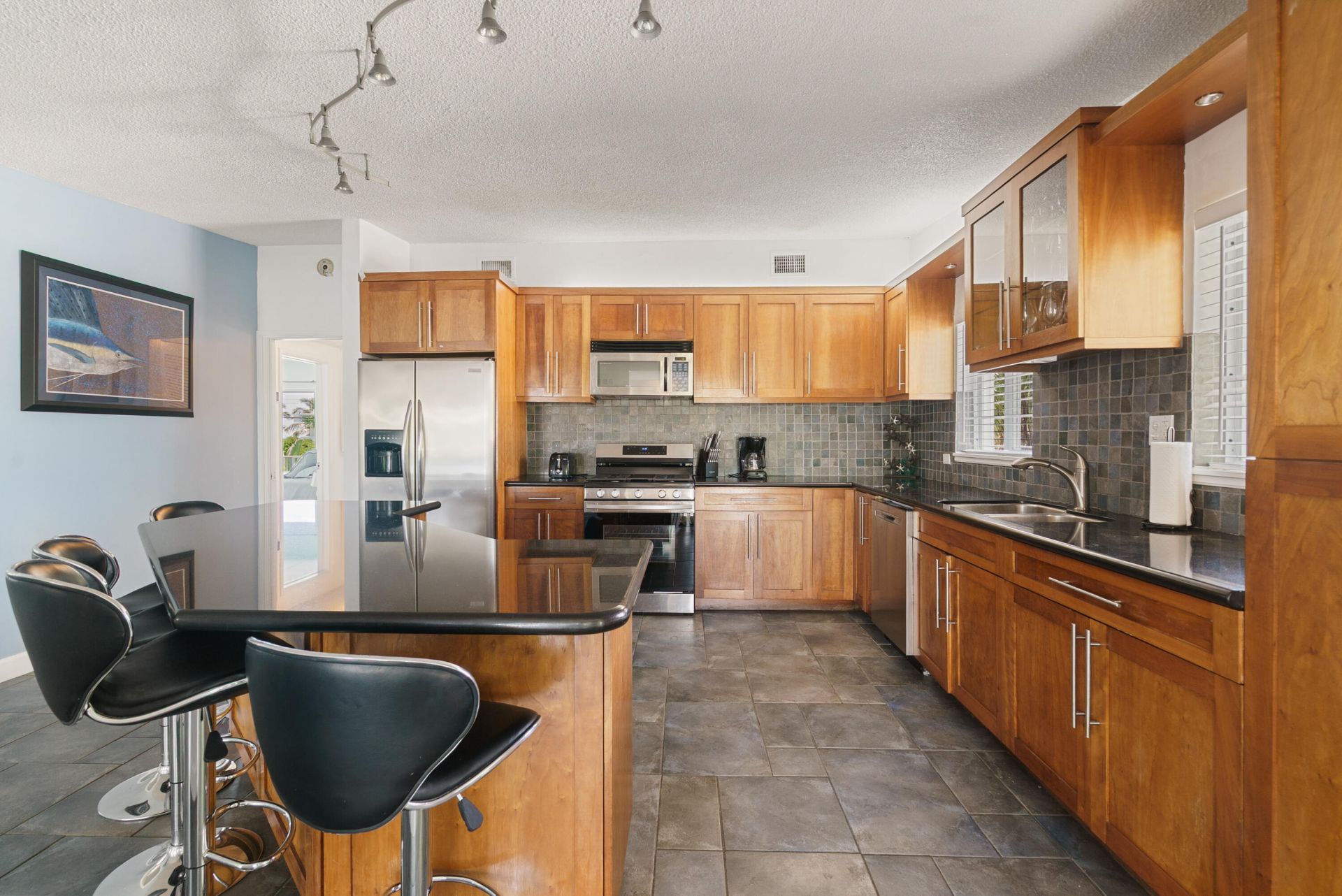 189 Ocean Drive, Tavernier, FL 33070 Photo