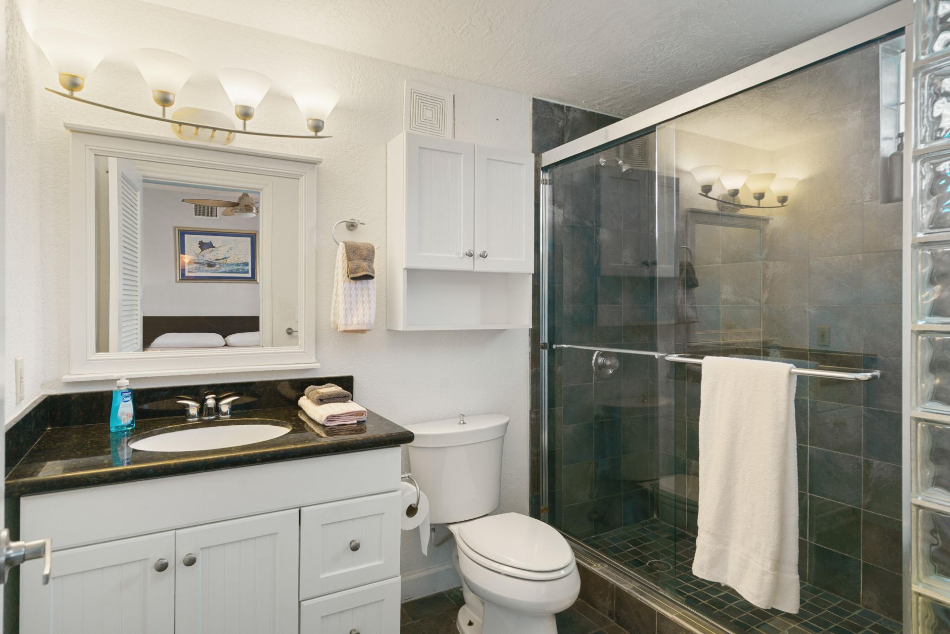 189 Ocean Drive, Tavernier, FL 33070 Photo