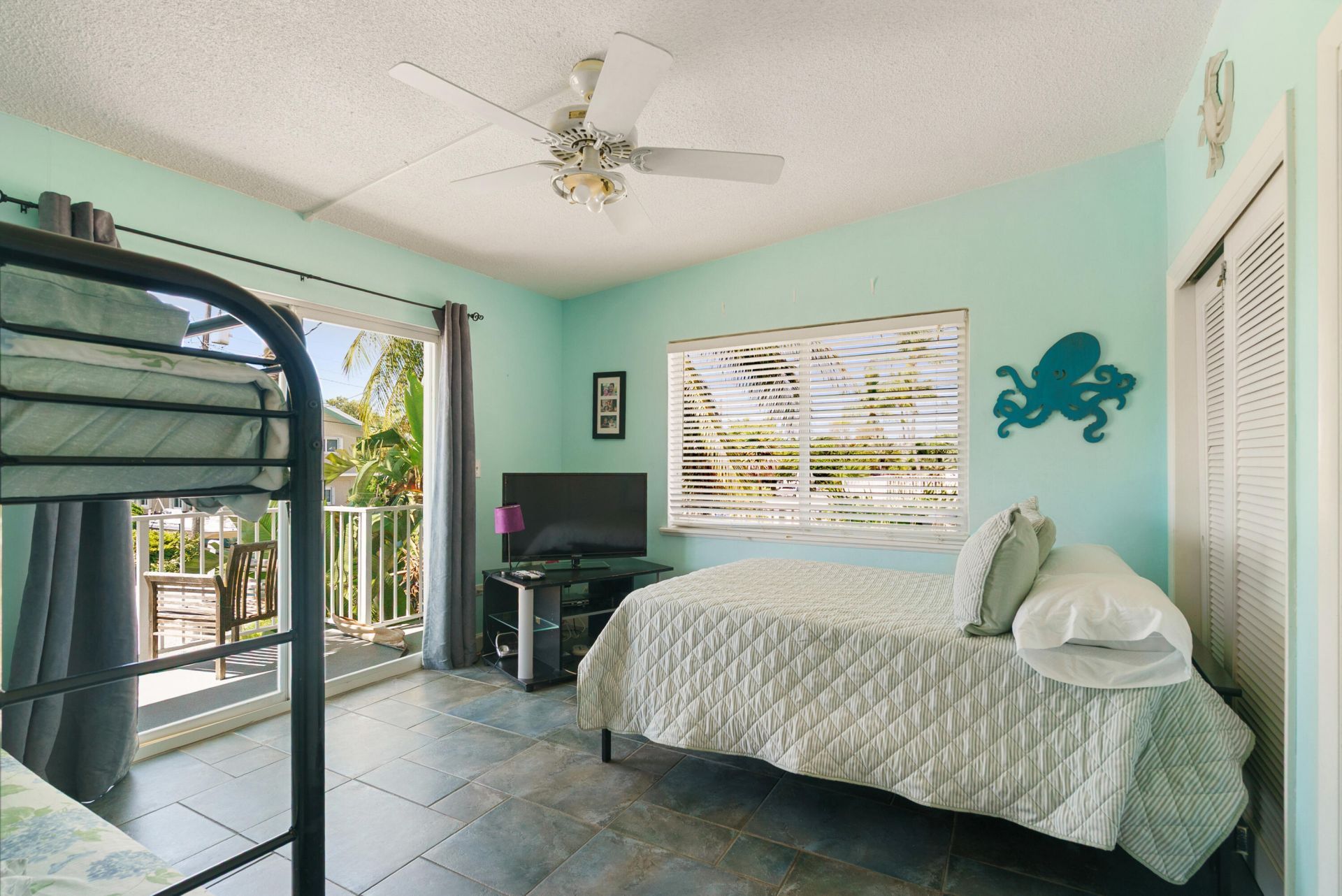 189 Ocean Drive, Tavernier, FL 33070 Photo