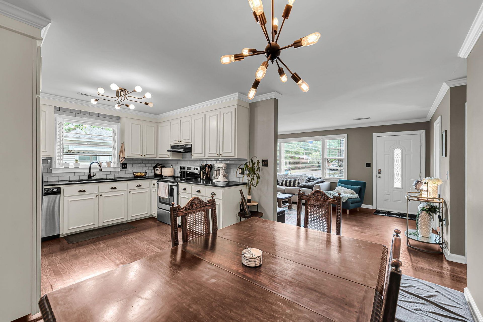 1326 Stoney Street Photo 13