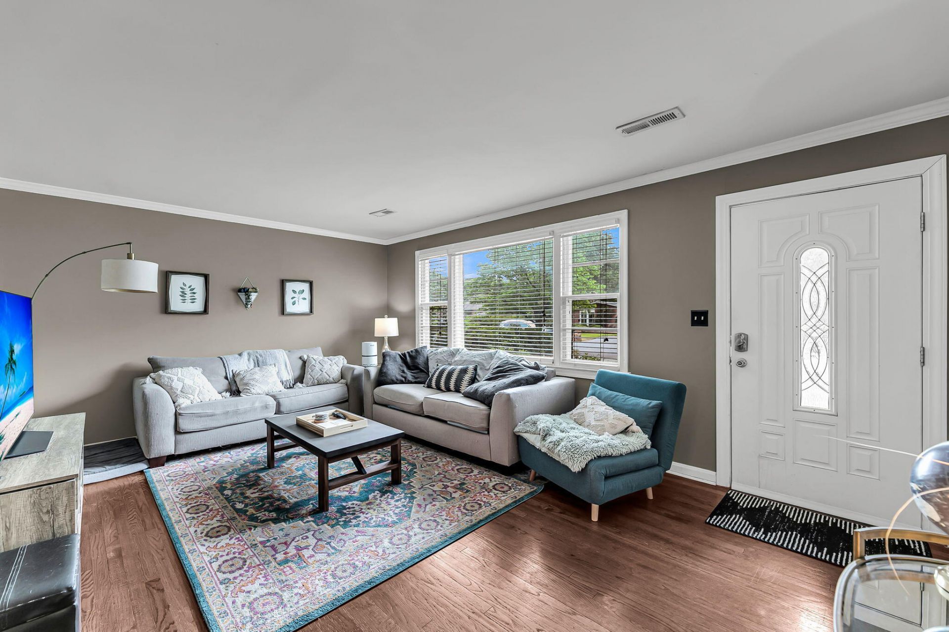1326 Stoney Street Photo 6