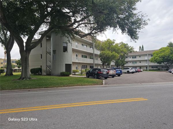 2440 WORLD PARKWAY BOULEVARD , Unit 46, CLEARWATER, FL 33763