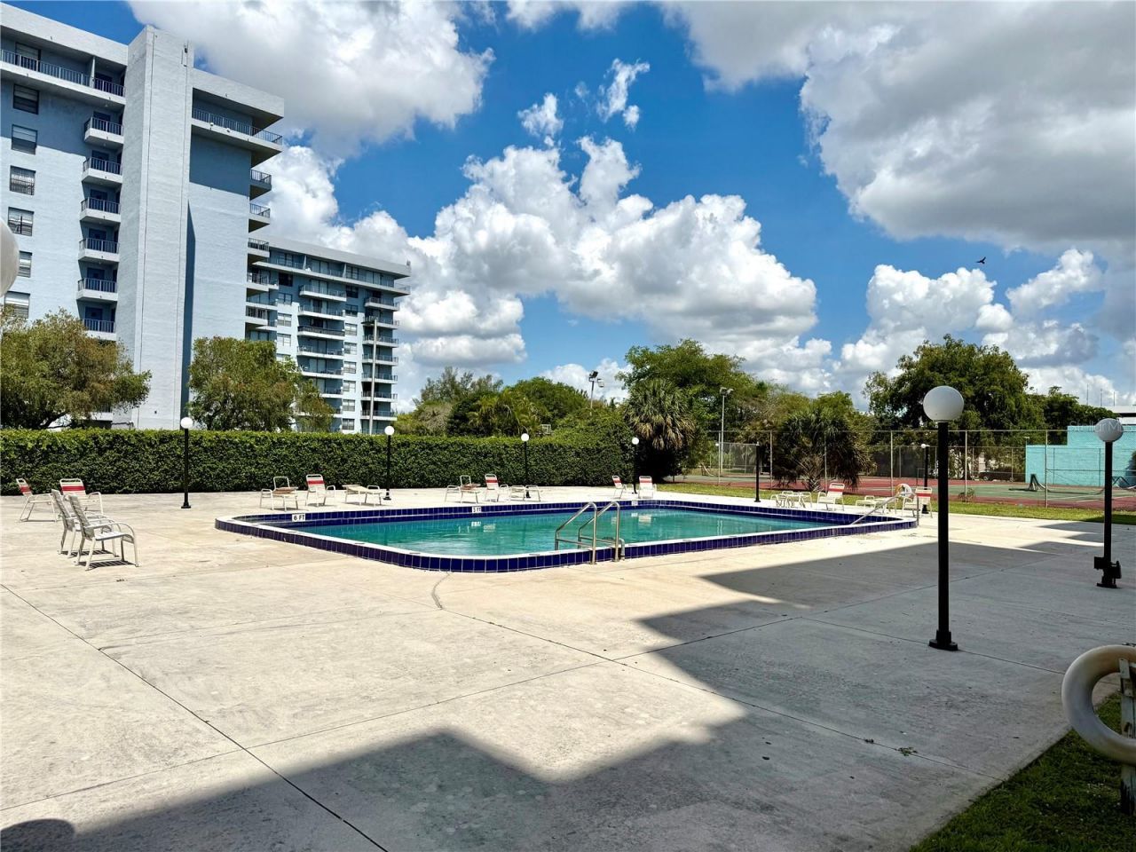 15600 NW 7th Avenue, Unit 211, Miami, FL 33169 Photo