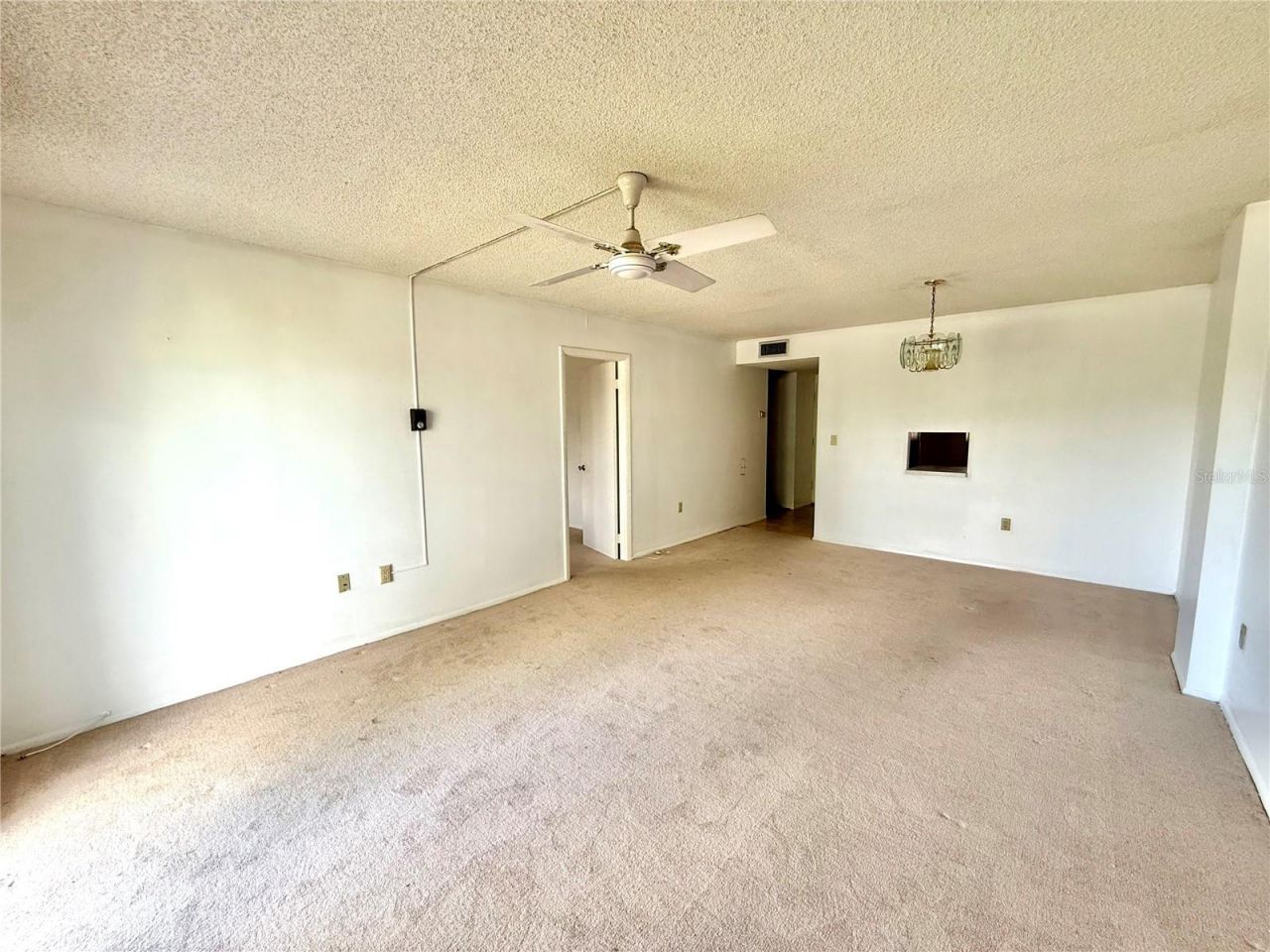 15600 NW 7th Avenue, Unit 211, Miami, FL 33169 Photo