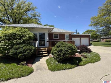 2110 Lincoln Street , Beatrice, NE 68310
