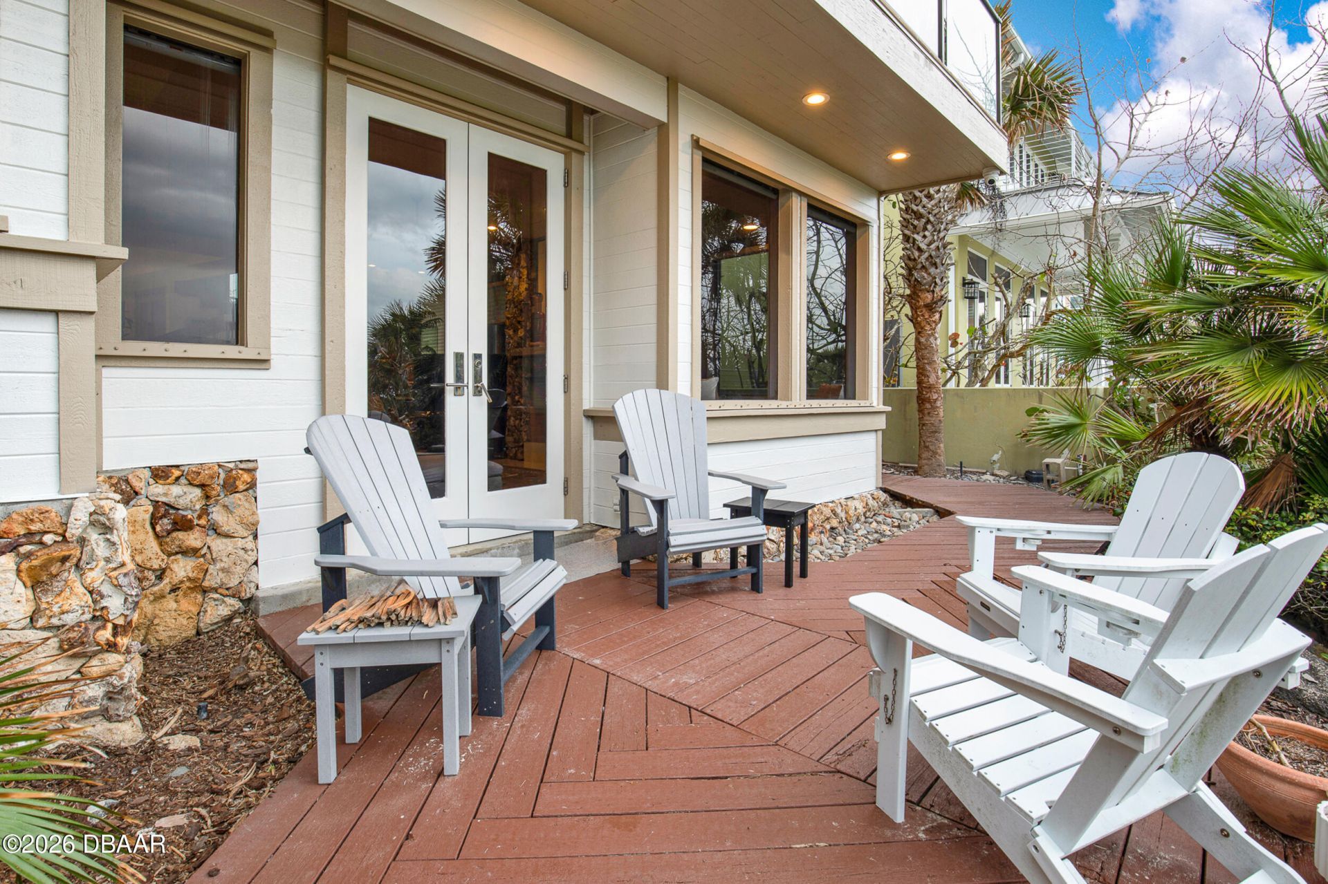 1421 N Atlantic Avenue, New Smyrna Beach, FL 32169 Photo