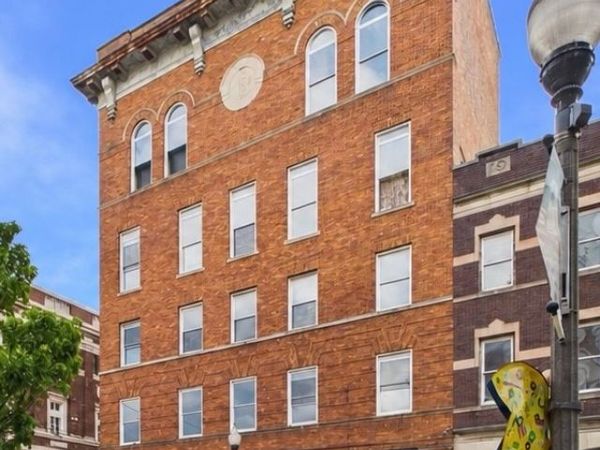 820 Market Street, Parkersburg, WV 26101