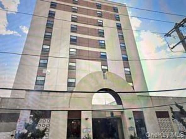 360 Shore Road , Long Beach, NY 11561