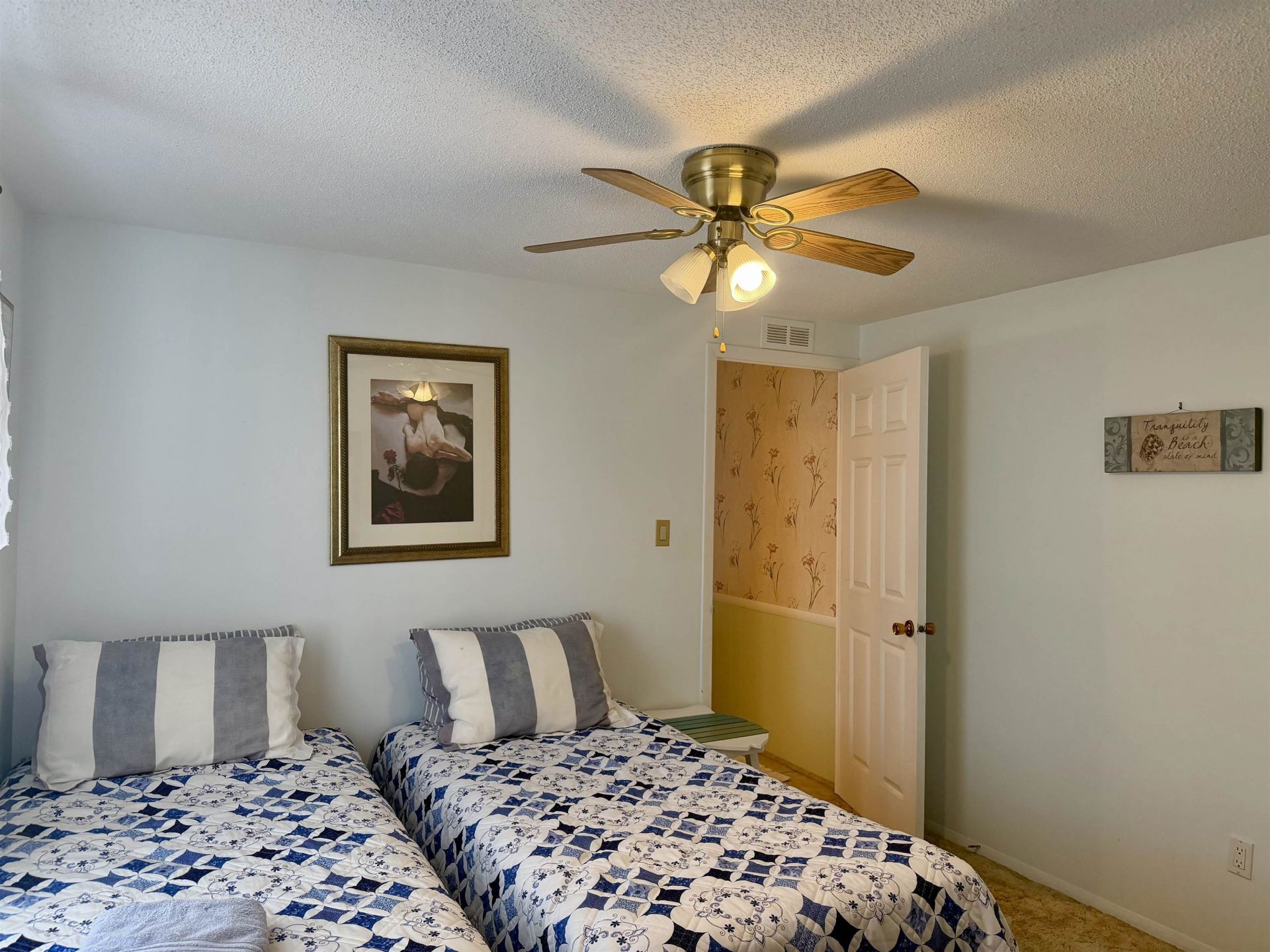 422 Sandlewood Dr. Photo 14