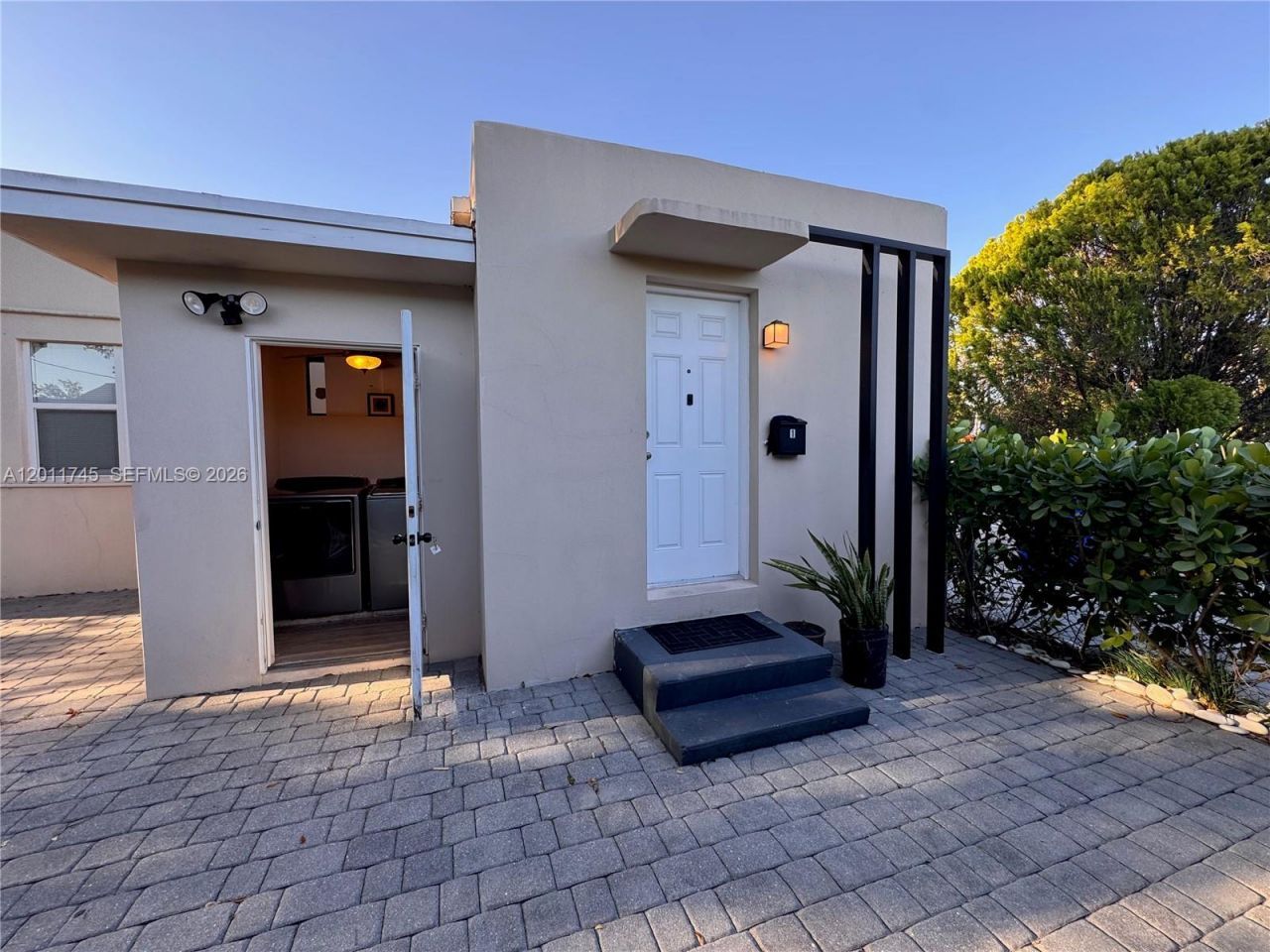 5800 Taylor St , Unit 1, Hollywood, FL 33021 Photo